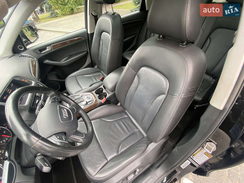 Внедорожник / Кроссовер Audi Q5 2015 в Луцке