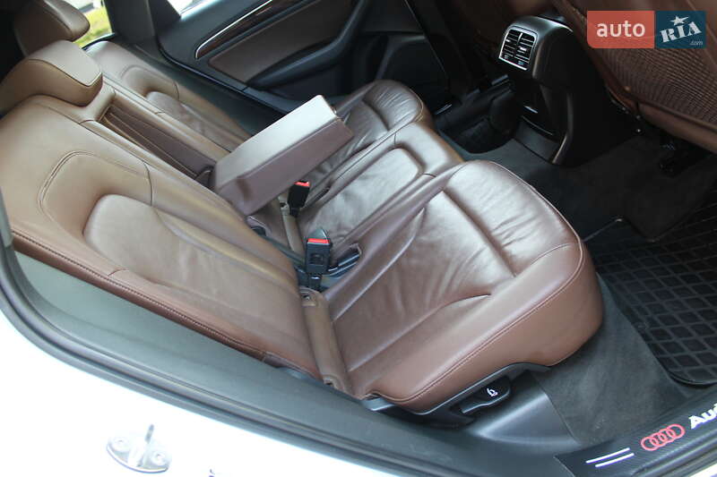 Внедорожник / Кроссовер Audi Q5 2015 в Ровно