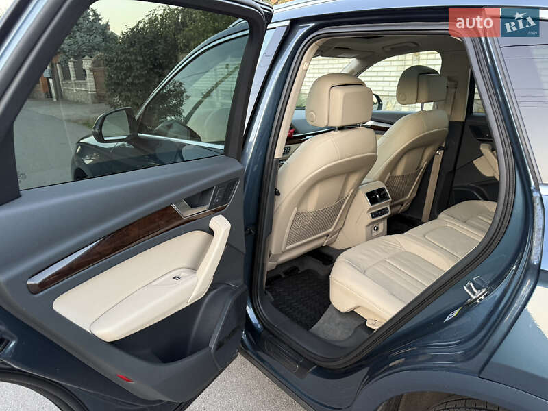 Внедорожник / Кроссовер Audi Q5 2017 в Белой Церкви