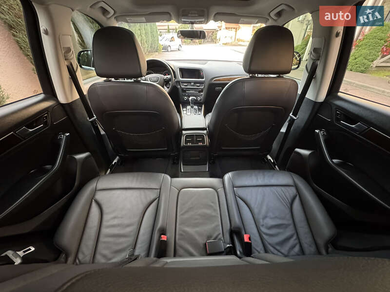 Внедорожник / Кроссовер Audi Q5 2016 в Стрые