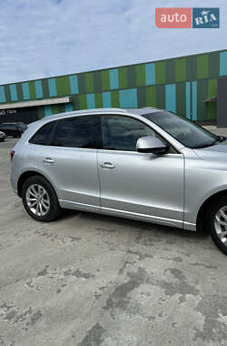 Внедорожник / Кроссовер Audi Q5 2013 в 