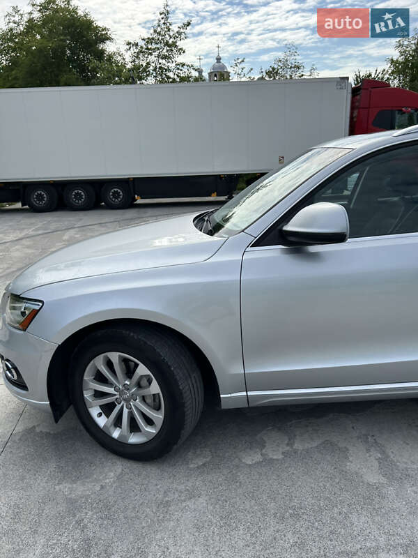 Внедорожник / Кроссовер Audi Q5 2013 в Дрогобыче