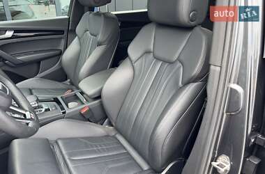 Внедорожник / Кроссовер Audi Q5 2019 в 