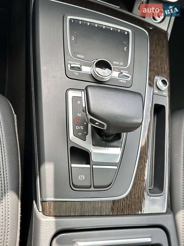 Внедорожник / Кроссовер Audi Q5 2018 в Львове
