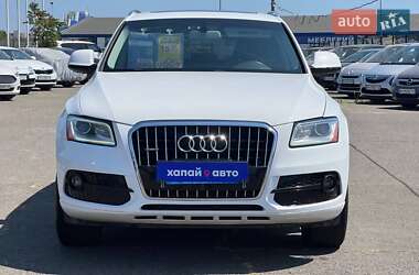 Внедорожник / Кроссовер Audi Q5 2015 в 