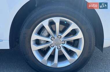 Внедорожник / Кроссовер Audi Q5 2015 в 