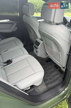 Внедорожник / Кроссовер Audi Q5 2023 в 