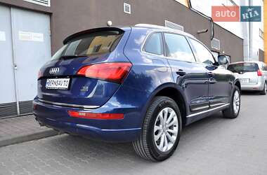 Внедорожник / Кроссовер Audi Q5 2016 в 