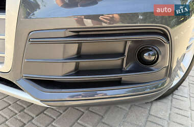 Внедорожник / Кроссовер Audi Q5 2018 в 