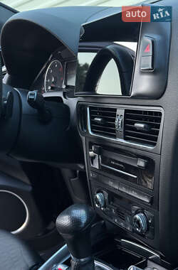 Внедорожник / Кроссовер Audi Q5 2015 в 