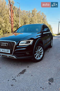Внедорожник / Кроссовер Audi Q5 2016 в 