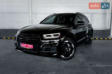 Внедорожник / Кроссовер Audi Q5 2019 в 