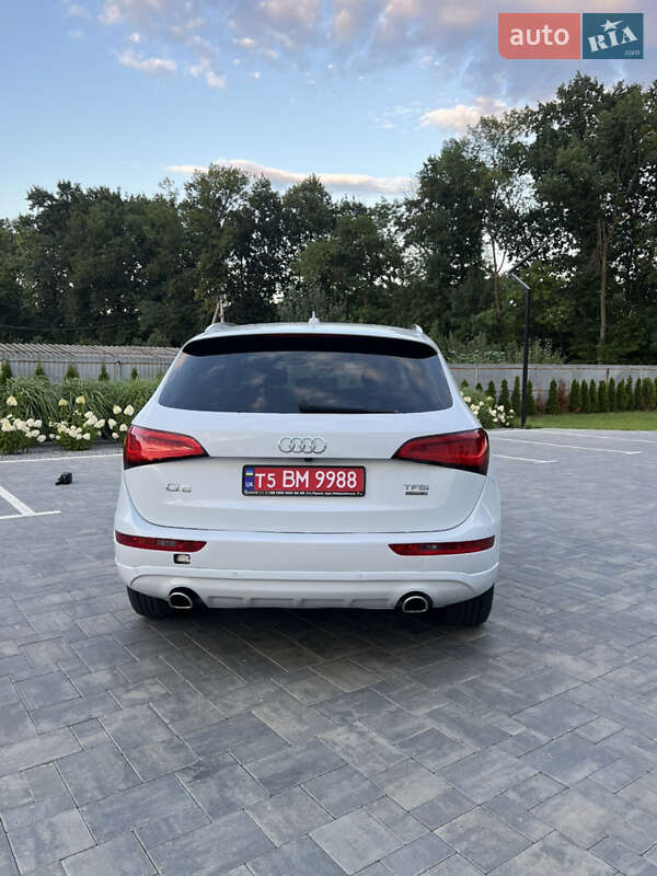 Внедорожник / Кроссовер Audi Q5 2015 в Луцке