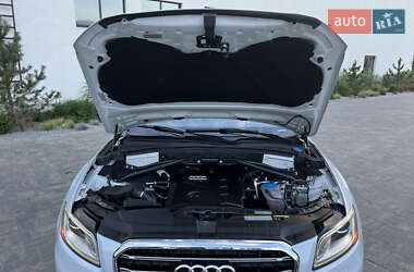 Внедорожник / Кроссовер Audi Q5 2015 в 