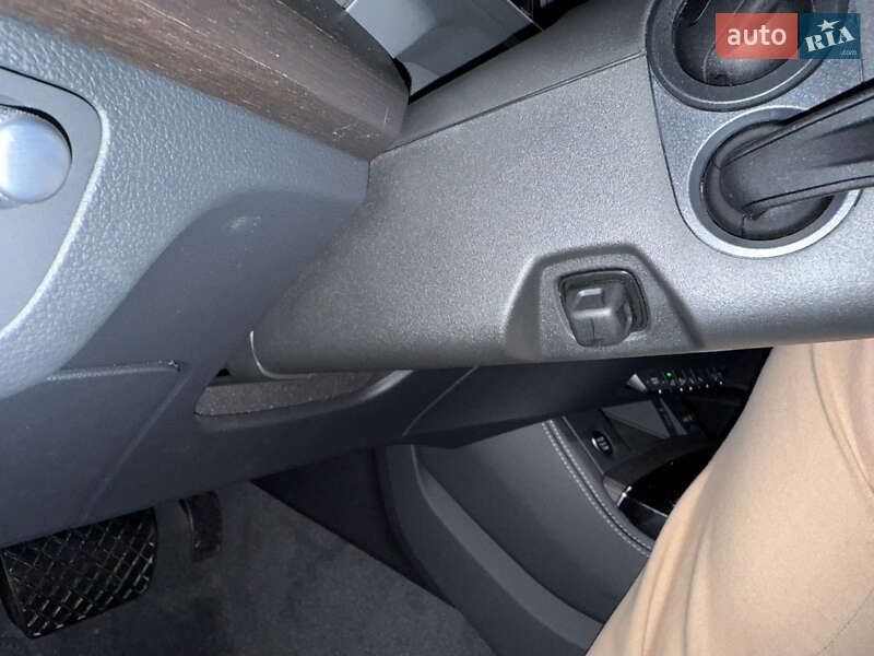 Внедорожник / Кроссовер Audi Q5 2023 в Киеве
