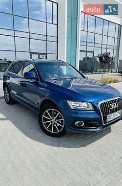 Позашляховик / Кросовер Audi Q5 2015 в Львові