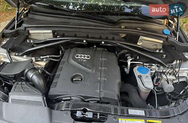 Внедорожник / Кроссовер Audi Q5 2016 в 