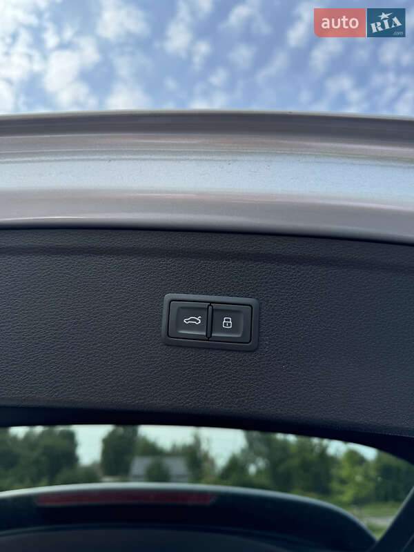 Внедорожник / Кроссовер Audi Q5 2021 в Львове фото 26 Внедорожник / Кроссовер Audi Q5 2021 в Львове
