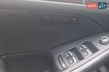 Внедорожник / Кроссовер Audi Q5 2016 в 