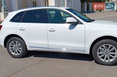 Внедорожник / Кроссовер Audi Q5 2013 в 