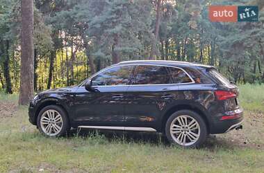 Внедорожник / Кроссовер Audi Q5 2019 в 