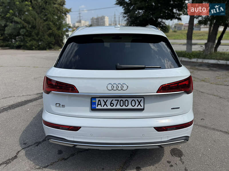 Внедорожник / Кроссовер Audi Q5 2020 в Харькове