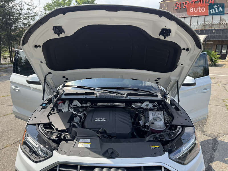 Внедорожник / Кроссовер Audi Q5 2020 в Харькове
