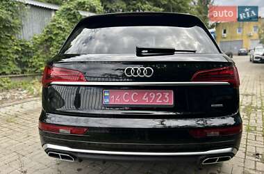 Внедорожник / Кроссовер Audi Q5 2021 в 