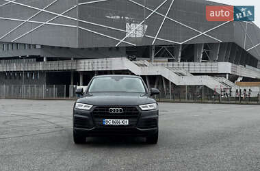 Внедорожник / Кроссовер Audi Q5 2017 в 