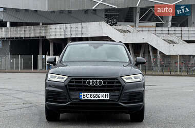 Внедорожник / Кроссовер Audi Q5 2017 в 