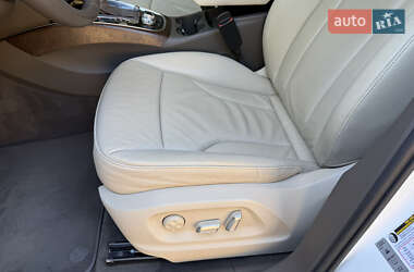 Внедорожник / Кроссовер Audi Q5 2015 в 