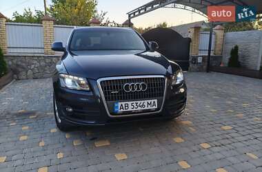 Внедорожник / Кроссовер Audi Q5 2012 в 