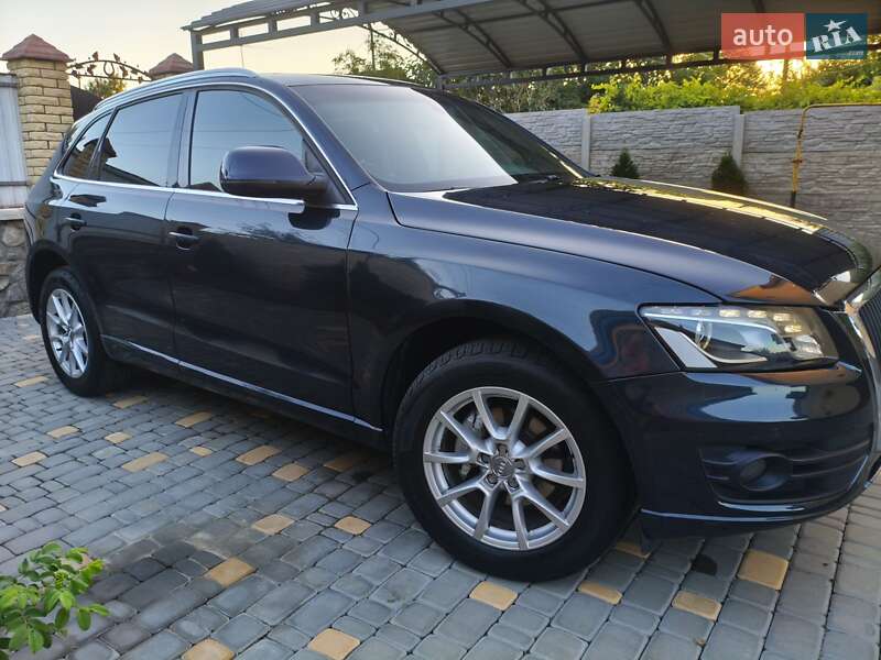 Внедорожник / Кроссовер Audi Q5 2012 в Виннице