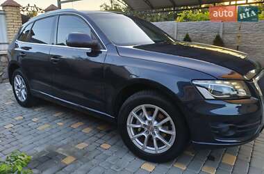 Внедорожник / Кроссовер Audi Q5 2012 в 
