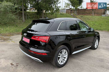 Внедорожник / Кроссовер Audi Q5 2019 в 