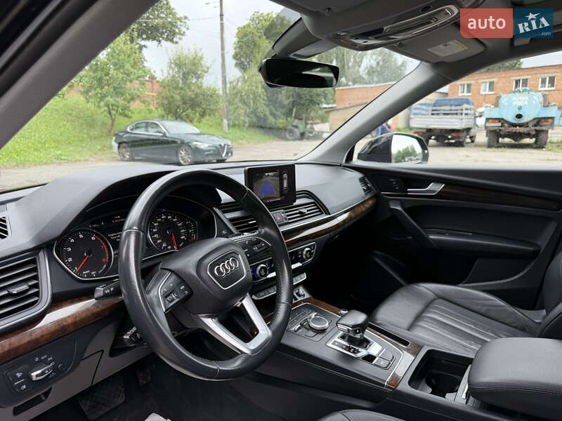 Внедорожник / Кроссовер Audi Q5 2019 в Виннице