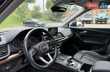Внедорожник / Кроссовер Audi Q5 2019 в 