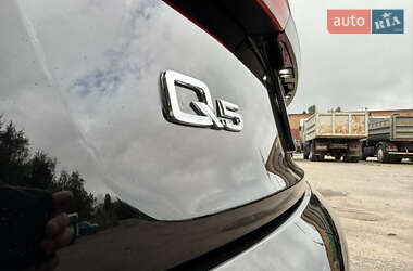 Внедорожник / Кроссовер Audi Q5 2019 в 