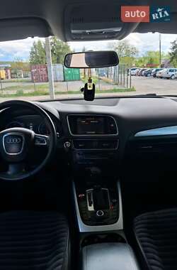 Внедорожник / Кроссовер Audi Q5 2010 в 