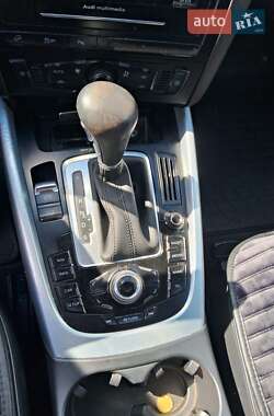 Внедорожник / Кроссовер Audi Q5 2010 в 