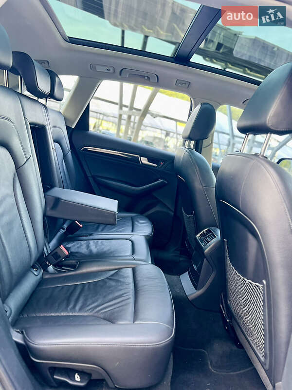 Внедорожник / Кроссовер Audi Q5 2013 в Львове