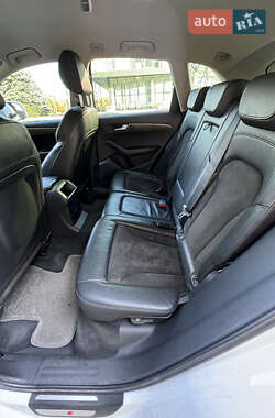 Внедорожник / Кроссовер Audi Q5 2012 в 