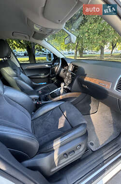 Внедорожник / Кроссовер Audi Q5 2012 в 