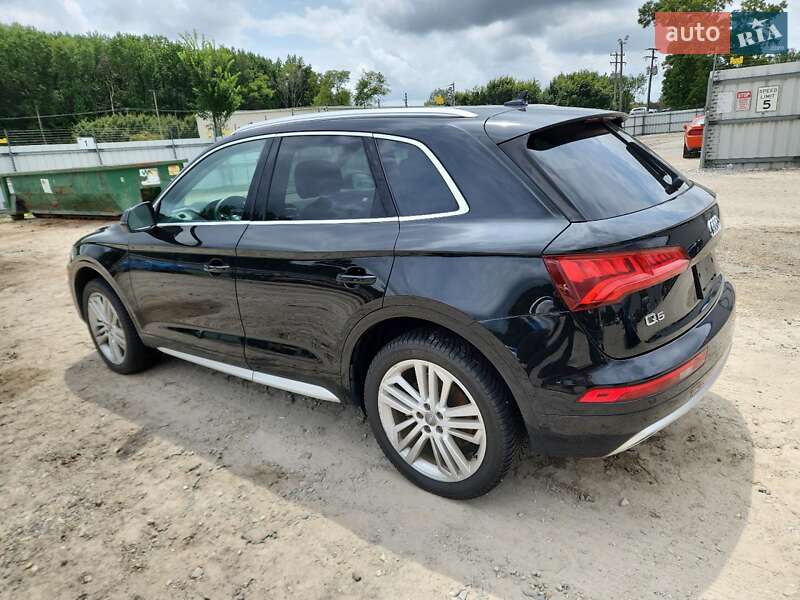 Внедорожник / Кроссовер Audi Q5 2018 в Сумах