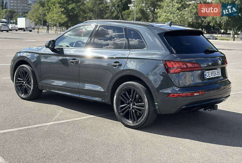 Внедорожник / Кроссовер Audi Q5 2018 в Ивано-Франковске