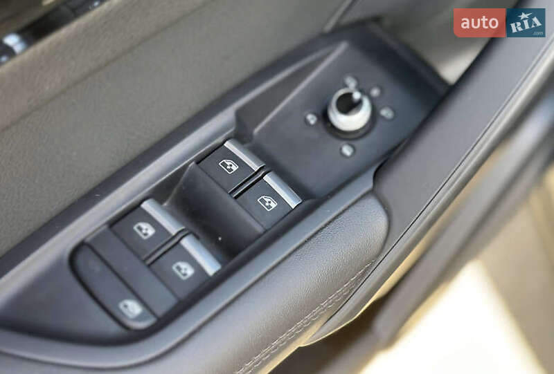 Внедорожник / Кроссовер Audi Q5 2018 в Ивано-Франковске