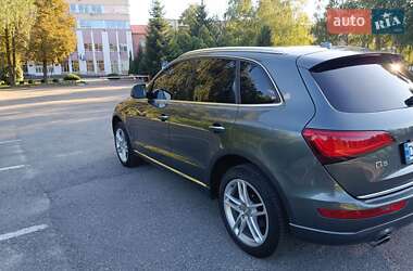 Внедорожник / Кроссовер Audi Q5 2016 в 