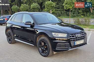 Позашляховик / Кросовер Audi Q5 2018 в Львові