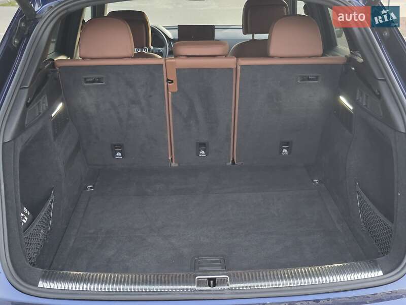 Внедорожник / Кроссовер Audi Q5 2022 в Львове