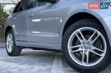 Внедорожник / Кроссовер Audi Q5 2015 в 